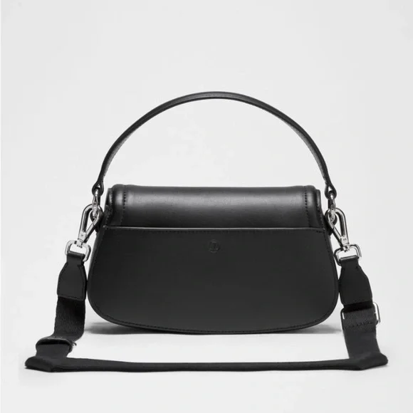 lululemon athletica Black Shoulder Bag Set Leather Alternative Mini Bag 1.2L - Picture 2 of 13